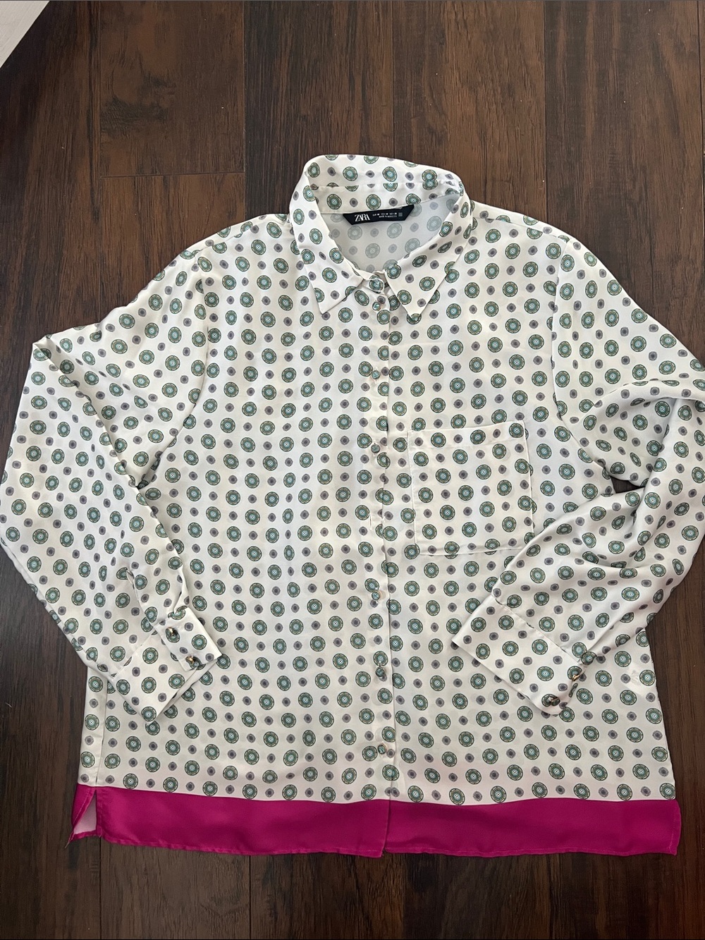 Zara Cream Button-Up Shirt with Green and Gray Circular Print and Pink Hem!